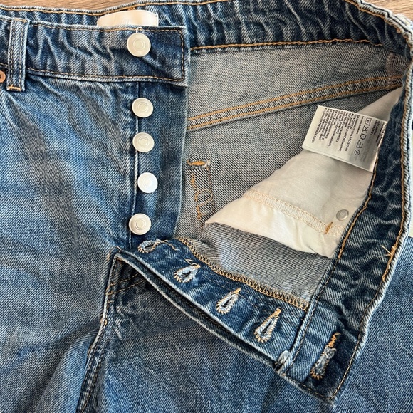 H&M Blue Distressed Jean Shorts 14 - Picture 2 of 6